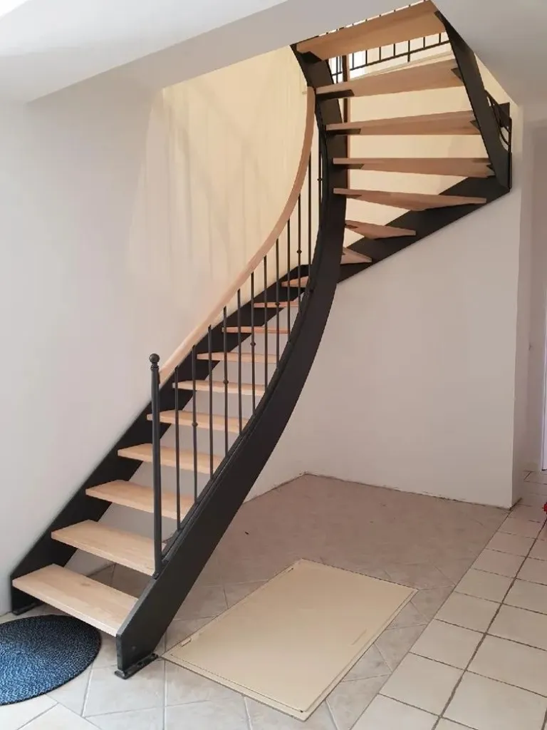 Escalier Double Quart-Tournant Limon Extérieur Acier