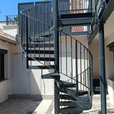 Escalier hélicoïdal en acier brut